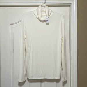 L White Loft Turtleneck